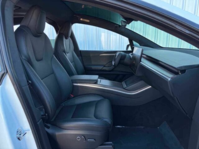 Тесла Модель Х 2022 у Дніпро (Дніпропетровську) на Automoto.ua Білий Тесла Модель Х, об'ємом двигуна 0 л та пробігом 28 тис. км за 10200 $, фото 9 на Automoto.ua