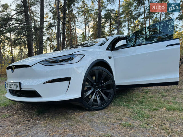 Білий Тесла Модель Х, об'ємом двигуна 0 л та пробігом 14 тис. км за 57000 $, фото 12 на Automoto.ua