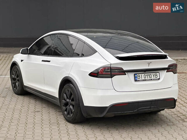 Белый Тесла Модель Х, объемом двигателя 0 л и пробегом 42 тыс. км за 42900 $, фото 15 на Automoto.ua