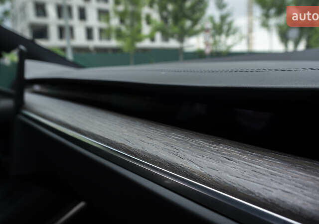 Белый Тесла Модель Х, объемом двигателя 0 л и пробегом 33 тыс. км за 42000 $, фото 48 на Automoto.ua