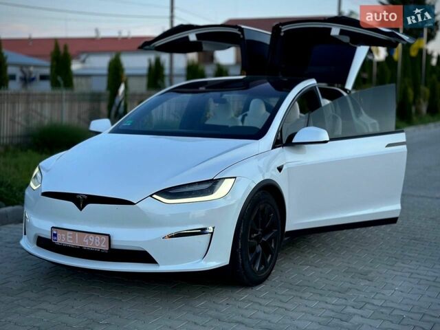 Білий Тесла Модель Х, об'ємом двигуна 0 л та пробігом 36 тис. км за 45999 $, фото 9 на Automoto.ua