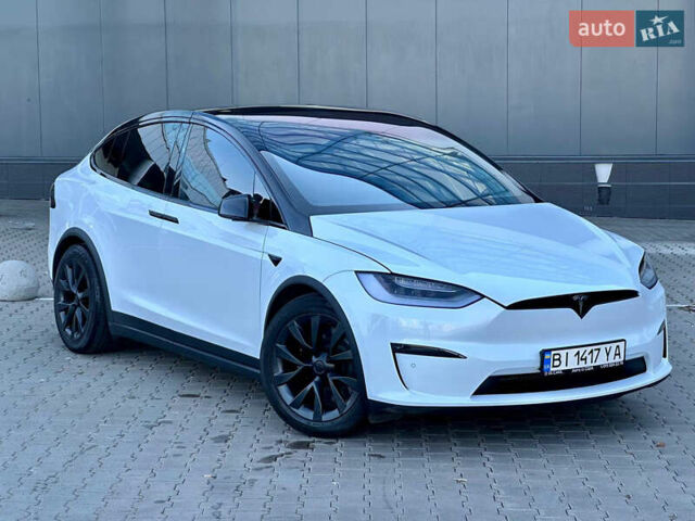 Белый Тесла Модель Х, объемом двигателя 0 л и пробегом 51 тыс. км за 39900 $, фото 1 на Automoto.ua