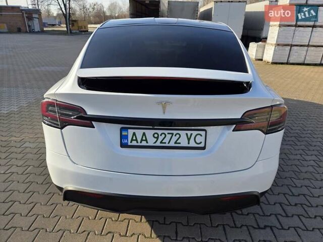 Білий Тесла Модель Х, об'ємом двигуна 0 л та пробігом 116 тис. км за 39900 $, фото 9 на Automoto.ua