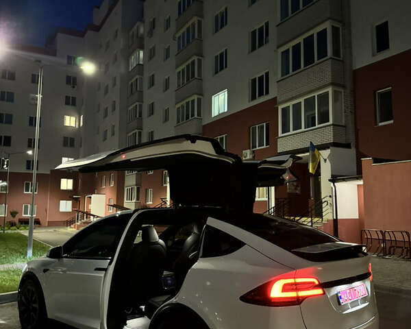 Білий Тесла Модель Х, об'ємом двигуна 0 л та пробігом 87 тис. км за 55000 $, фото 41 на Automoto.ua