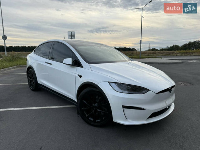 Білий Тесла Модель Х, об'ємом двигуна 0 л та пробігом 87 тис. км за 55000 $, фото 5 на Automoto.ua