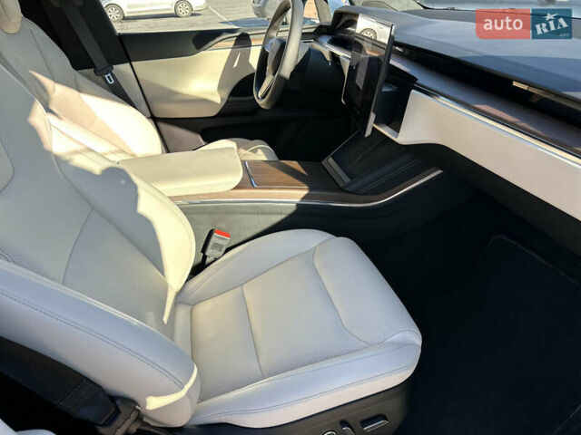 Білий Тесла Модель Х, об'ємом двигуна 0 л та пробігом 33 тис. км за 58000 $, фото 22 на Automoto.ua