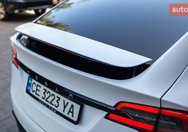 Білий Тесла Модель Х, об'ємом двигуна 0 л та пробігом 54 тис. км за 69000 $, фото 14 на Automoto.ua