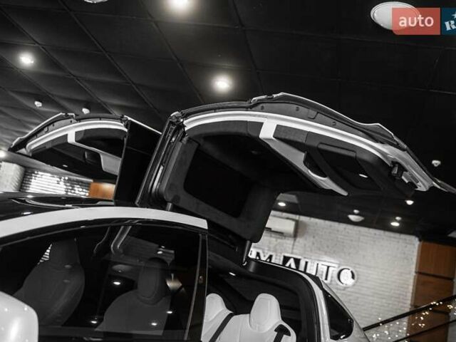 Білий Тесла Модель Х, об'ємом двигуна 0 л та пробігом 25 тис. км за 55900 $, фото 63 на Automoto.ua