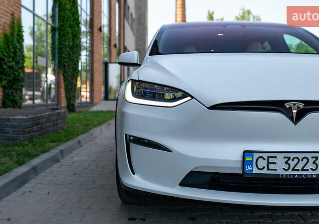 Білий Тесла Модель Х, об'ємом двигуна 0 л та пробігом 54 тис. км за 69000 $, фото 7 на Automoto.ua