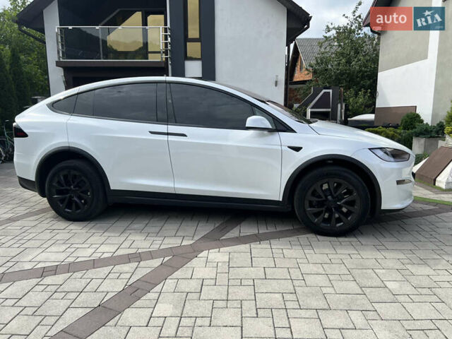 Белый Тесла Модель Х, объемом двигателя 0 л и пробегом 20 тыс. км за 48300 $, фото 10 на Automoto.ua