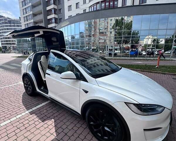 Белый Тесла Модель Х, объемом двигателя 0 л и пробегом 22 тыс. км за 65000 $, фото 4 на Automoto.ua