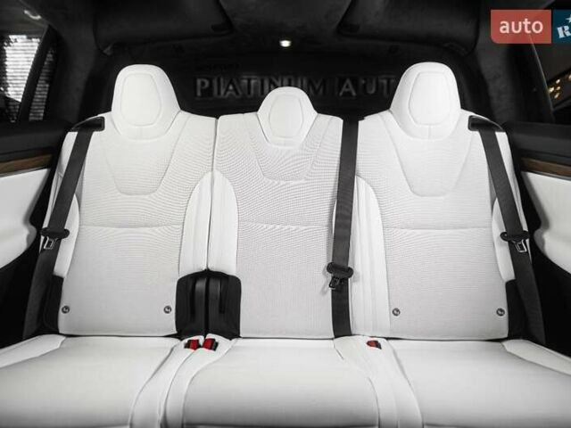 Білий Тесла Модель Х, об'ємом двигуна 0 л та пробігом 25 тис. км за 55900 $, фото 35 на Automoto.ua