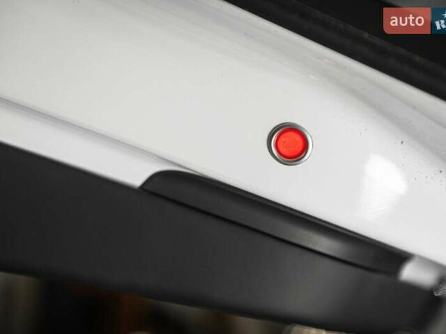 Білий Тесла Модель Х, об'ємом двигуна 0 л та пробігом 25 тис. км за 55900 $, фото 33 на Automoto.ua