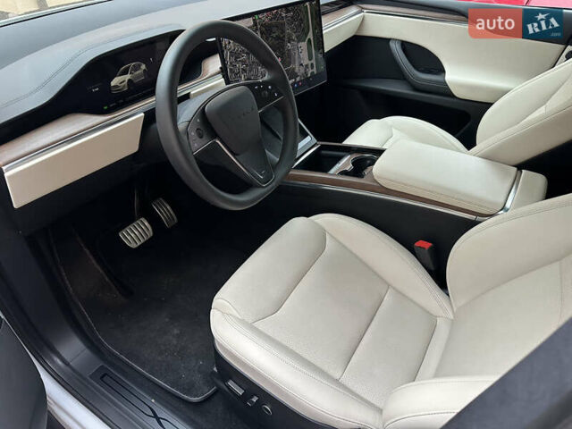 Білий Тесла Модель Х, об'ємом двигуна 0 л та пробігом 33 тис. км за 58000 $, фото 16 на Automoto.ua