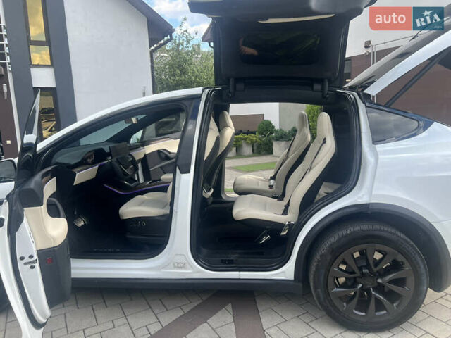 Белый Тесла Модель Х, объемом двигателя 0 л и пробегом 20 тыс. км за 48300 $, фото 34 на Automoto.ua
