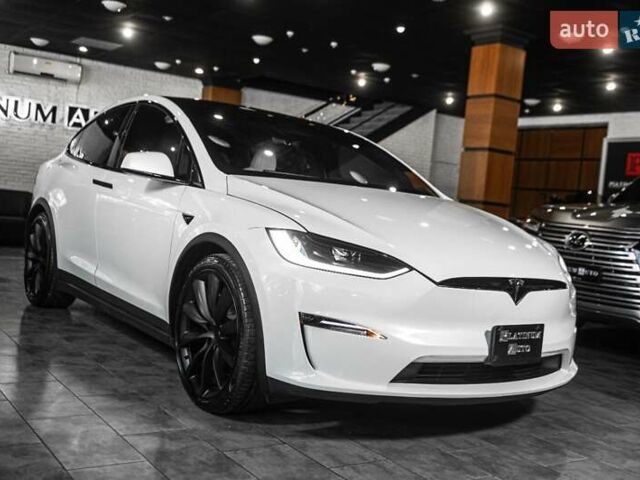 Білий Тесла Модель Х, об'ємом двигуна 0 л та пробігом 25 тис. км за 55900 $, фото 79 на Automoto.ua
