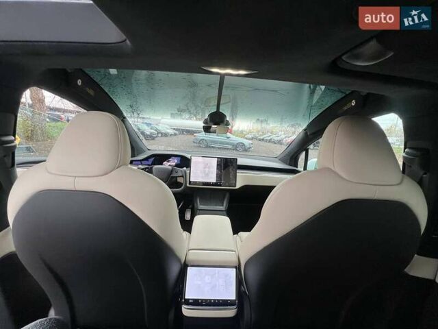 Белый Тесла Модель Х, объемом двигателя 0 л и пробегом 31 тыс. км за 68000 $, фото 44 на Automoto.ua