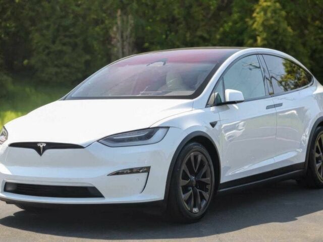 Тесла Модель Х 2023 в Киеве на Automoto.ua Белый Тесла Модель Х, объемом двигателя 0 л и пробегом 25 тыс. км за 23000 $, фото 1 на Automoto.ua