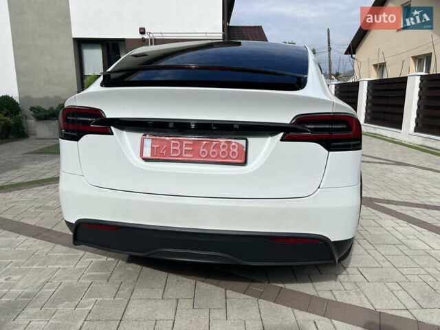 Белый Тесла Модель Х, объемом двигателя 0 л и пробегом 20 тыс. км за 48300 $, фото 6 на Automoto.ua