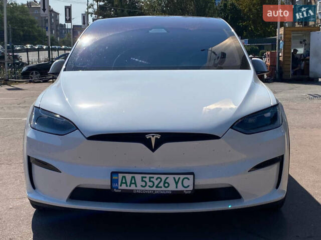 Білий Тесла Модель Х, об'ємом двигуна 0 л та пробігом 45 тис. км за 51900 $, фото 2 на Automoto.ua