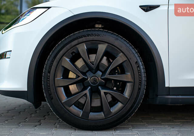 Білий Тесла Модель Х, об'ємом двигуна 0 л та пробігом 54 тис. км за 69000 $, фото 26 на Automoto.ua