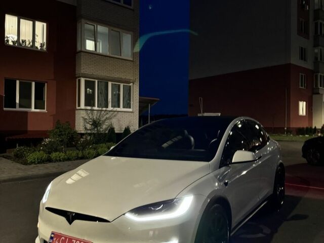 Білий Тесла Модель Х, об'ємом двигуна 0 л та пробігом 87 тис. км за 46000 $, фото 22 на Automoto.ua