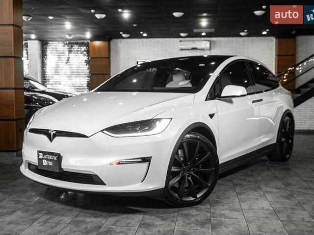 Білий Тесла Модель Х, об'ємом двигуна 0 л та пробігом 25 тис. км за 55900 $, фото 22 на Automoto.ua