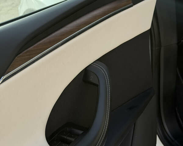 Білий Тесла Модель Х, об'ємом двигуна 0 л та пробігом 55 тис. км за 47000 $, фото 15 на Automoto.ua