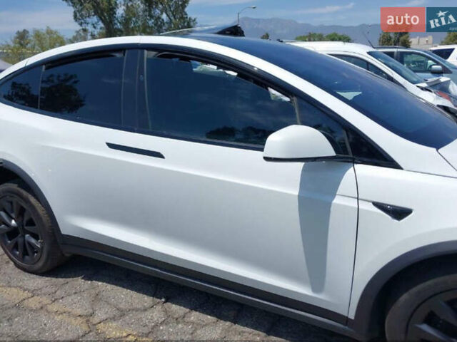 Білий Тесла Модель Х, об'ємом двигуна 0 л та пробігом 30 тис. км за 18500 $, фото 9 на Automoto.ua