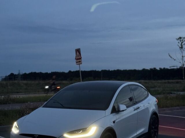 Білий Тесла Модель Х, об'ємом двигуна 0 л та пробігом 87 тис. км за 46000 $, фото 17 на Automoto.ua