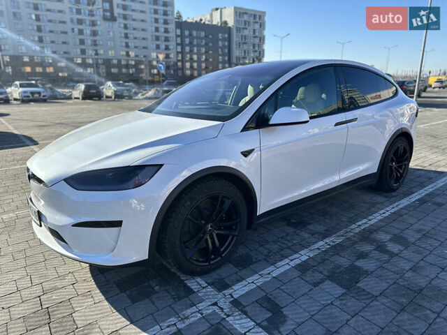Білий Тесла Модель Х, об'ємом двигуна 0 л та пробігом 33 тис. км за 58000 $, фото 4 на Automoto.ua