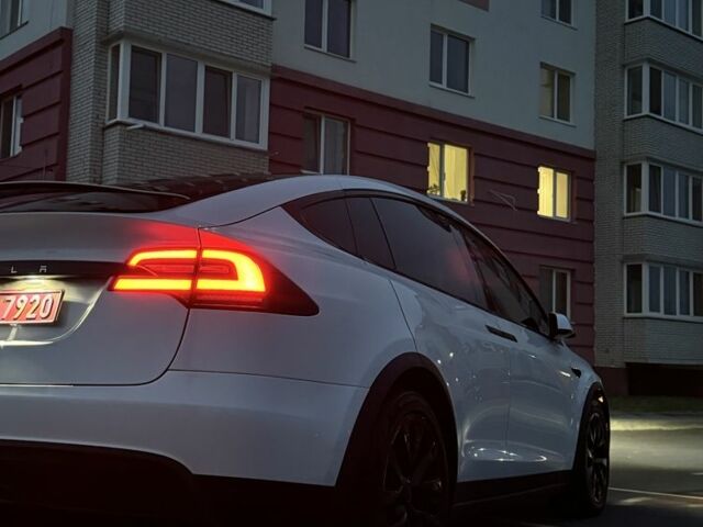 Білий Тесла Модель Х, об'ємом двигуна 0 л та пробігом 87 тис. км за 46000 $, фото 19 на Automoto.ua