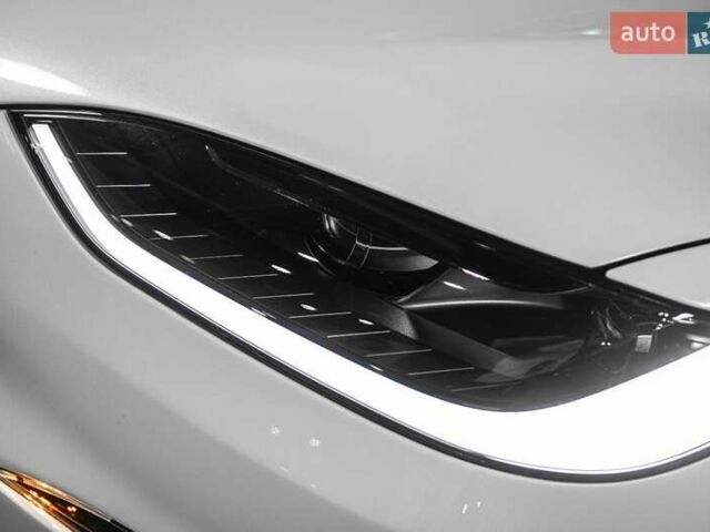 Білий Тесла Модель Х, об'ємом двигуна 0 л та пробігом 25 тис. км за 55900 $, фото 73 на Automoto.ua