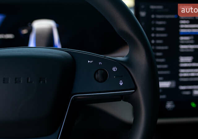 Білий Тесла Модель Х, об'ємом двигуна 0 л та пробігом 54 тис. км за 69000 $, фото 61 на Automoto.ua