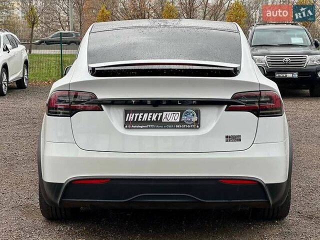 Белый Тесла Модель Х, объемом двигателя 0 л и пробегом 31 тыс. км за 68000 $, фото 9 на Automoto.ua