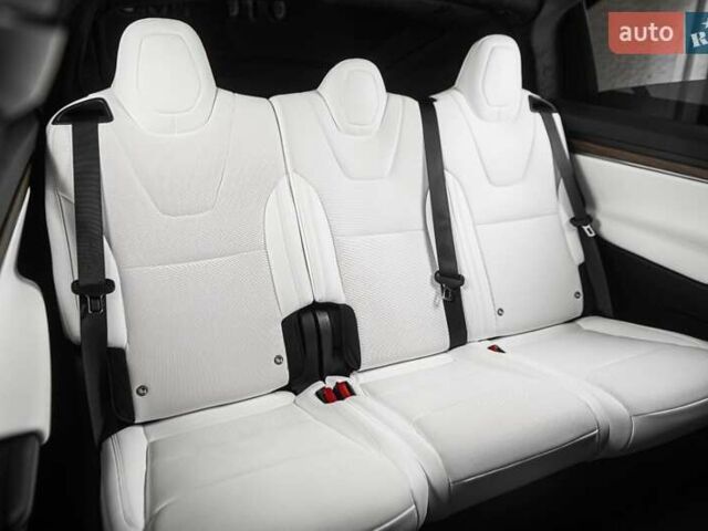 Білий Тесла Модель Х, об'ємом двигуна 0 л та пробігом 25 тис. км за 55900 $, фото 27 на Automoto.ua