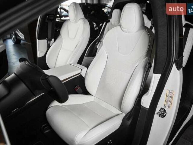 Білий Тесла Модель Х, об'ємом двигуна 0 л та пробігом 25 тис. км за 55900 $, фото 19 на Automoto.ua