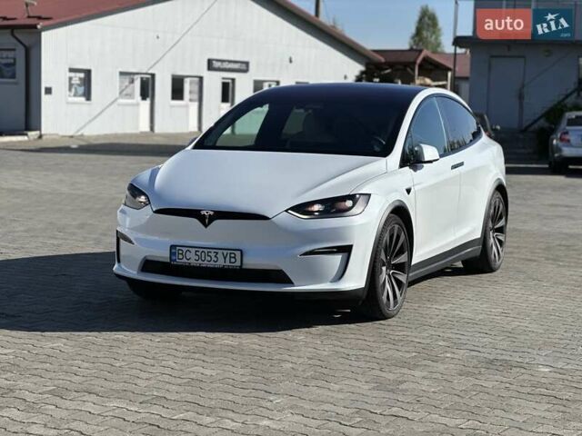 Белый Тесла Модель Х, объемом двигателя 0 л и пробегом 34 тыс. км за 52000 $, фото 1 на Automoto.ua