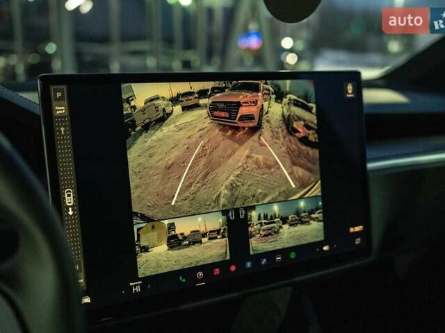 Белый Тесла Модель Х, объемом двигателя 0 л и пробегом 67 тыс. км за 51500 $, фото 25 на Automoto.ua