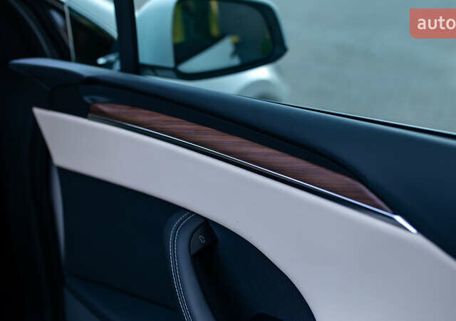 Білий Тесла Модель Х, об'ємом двигуна 0 л та пробігом 54 тис. км за 69000 $, фото 84 на Automoto.ua