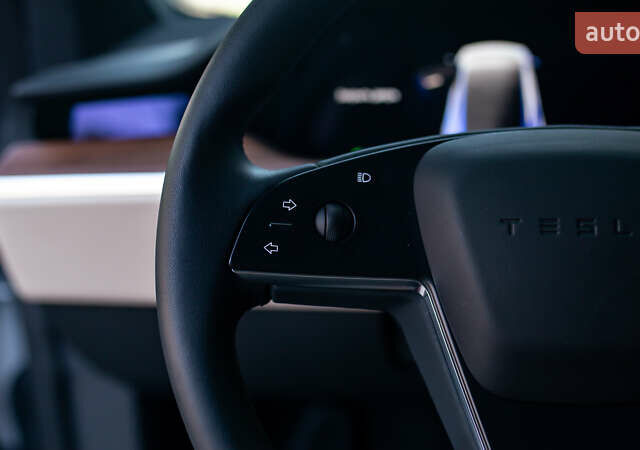 Білий Тесла Модель Х, об'ємом двигуна 0 л та пробігом 54 тис. км за 69000 $, фото 59 на Automoto.ua