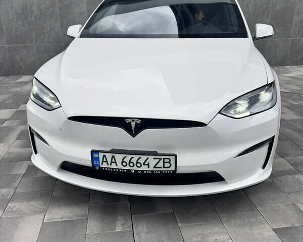 Белый Тесла Модель Х, объемом двигателя 0 л и пробегом 12 тыс. км за 65000 $, фото 7 на Automoto.ua