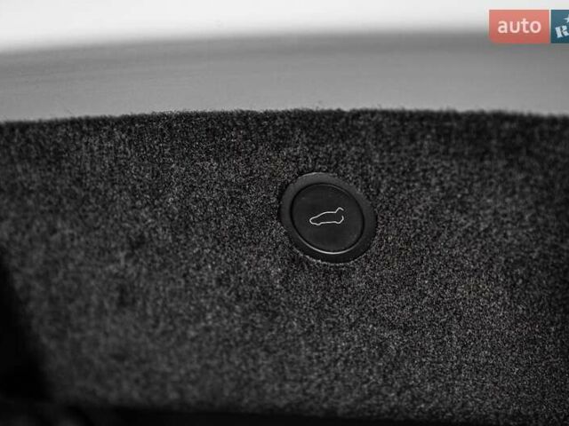 Білий Тесла Модель Х, об'ємом двигуна 0 л та пробігом 25 тис. км за 55900 $, фото 2 на Automoto.ua