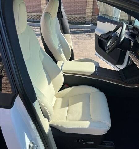 Белый Тесла Модель Х, объемом двигателя 0 л и пробегом 8 тыс. км за 64500 $, фото 69 на Automoto.ua