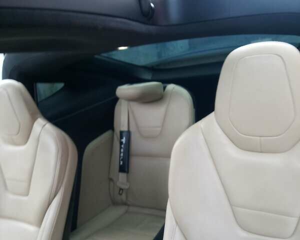 Тесла Модель Х 2016 в Киеве на Automoto.ua Бежевый Тесла Модель Х, объемом двигателя 0 л и пробегом 173 тыс. км за 23000 $, фото 11 на Automoto.ua