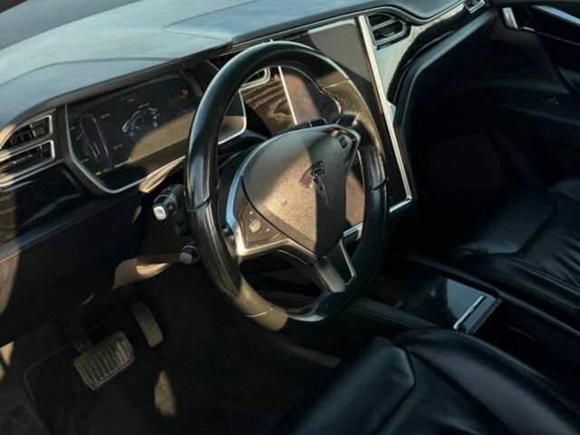 Черный Тесла Модель Х, объемом двигателя 0 л и пробегом 84 тыс. км за 19850 $, фото 11 на Automoto.ua