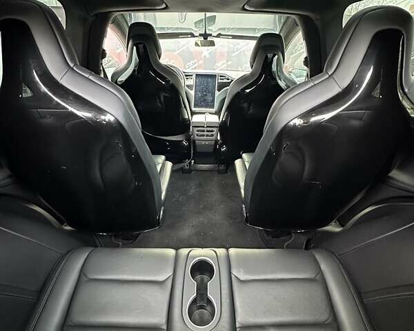 Черный Тесла Модель Х, объемом двигателя 0 л и пробегом 79 тыс. км за 24000 $, фото 37 на Automoto.ua