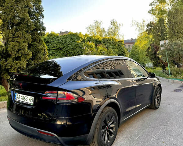 Черный Тесла Модель Х, объемом двигателя 0 л и пробегом 160 тыс. км за 26900 $, фото 4 на Automoto.ua