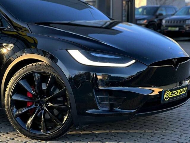 Черный Тесла Модель Х, объемом двигателя 0 л и пробегом 157 тыс. км за 29800 $, фото 6 на Automoto.ua