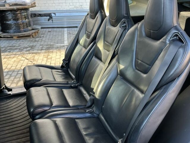 Черный Тесла Модель Х, объемом двигателя 0 л и пробегом 172 тыс. км за 17500 $, фото 7 на Automoto.ua